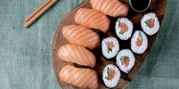 POPULAR JAPANESE FOOD—8 ICONIC DISHES