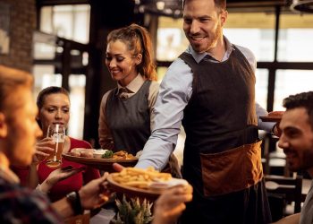How to Reduce Food Costs and Increase Restaurant Profitability